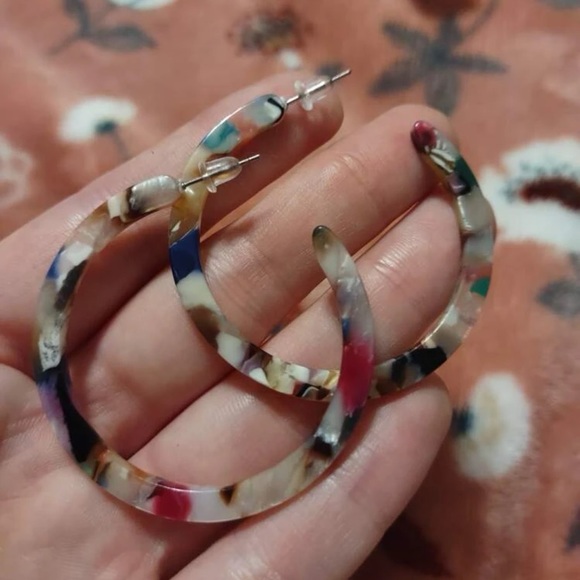 Acrylic Boho Colorful Rainbow Thin Half Hoop Earrings - Picture 14 of 15